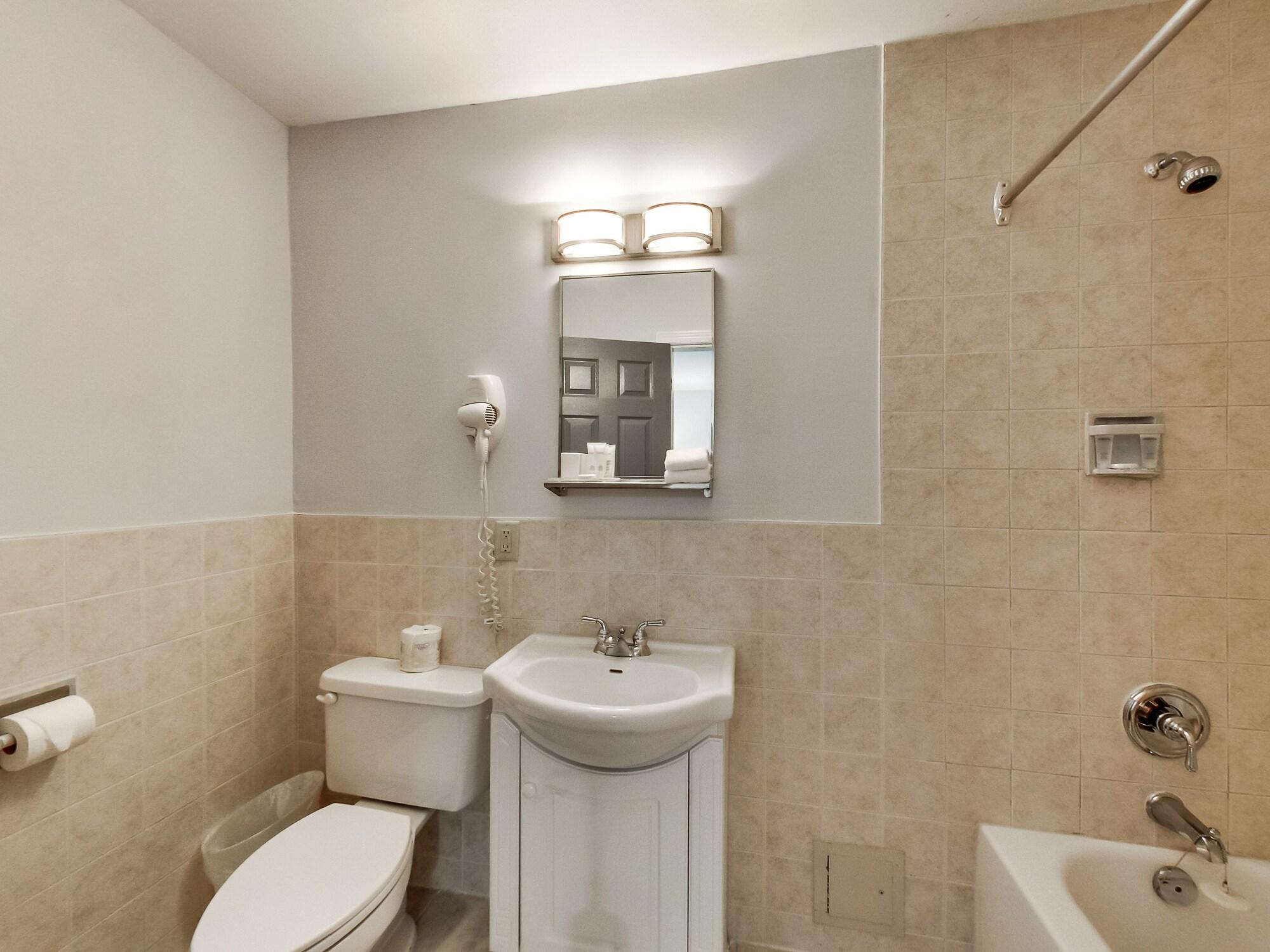 Isabella Hotel & Suites Toronto Ngoại thất bức ảnh
