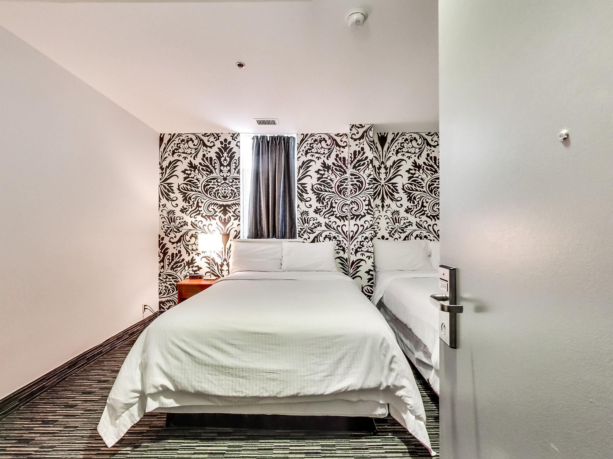 Isabella Hotel & Suites Toronto Ngoại thất bức ảnh
