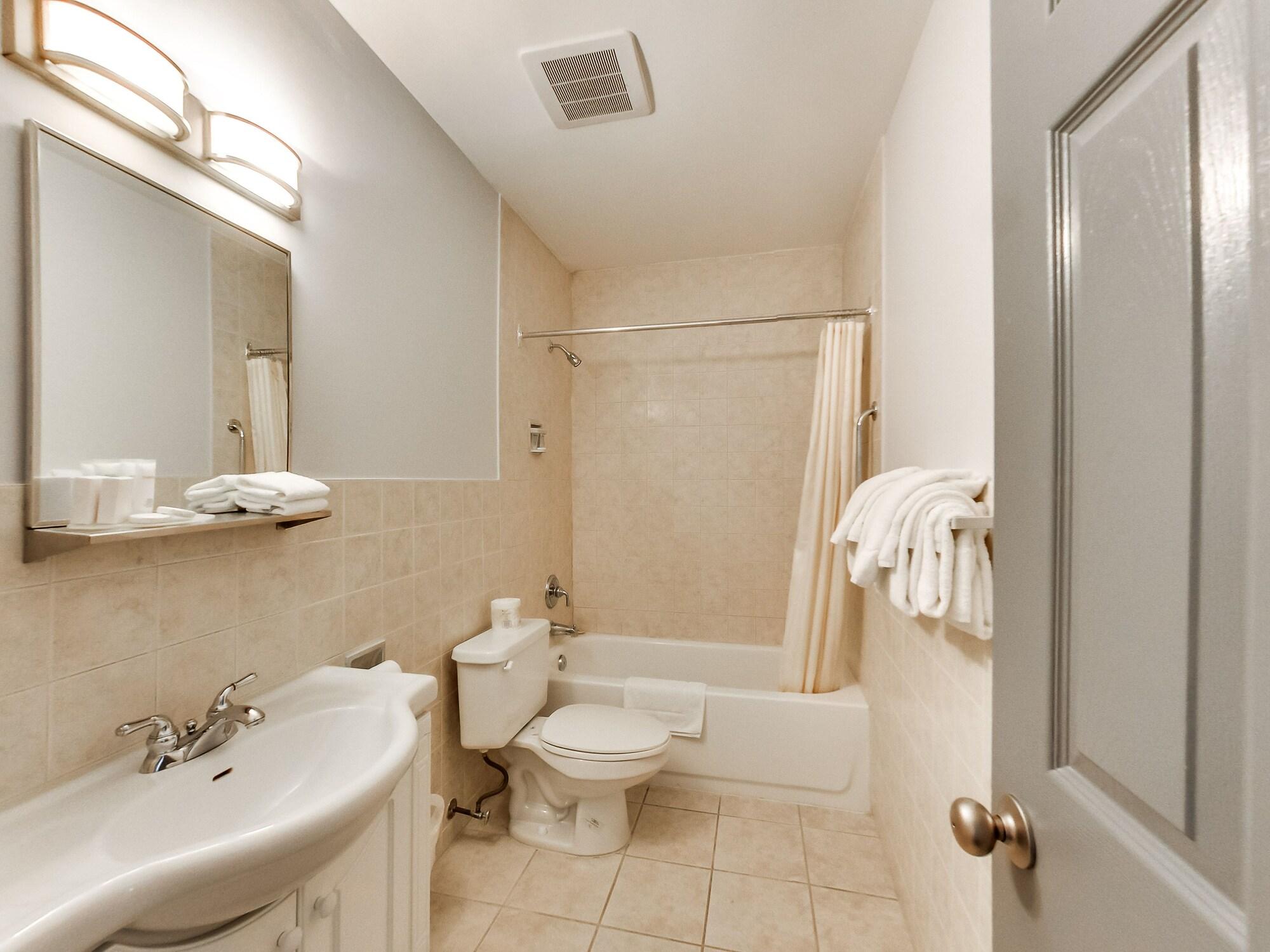 Isabella Hotel & Suites Toronto Ngoại thất bức ảnh
