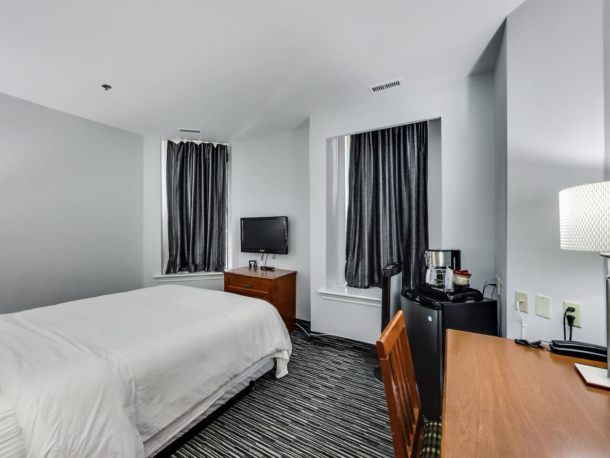 Isabella Hotel & Suites Toronto Ngoại thất bức ảnh
