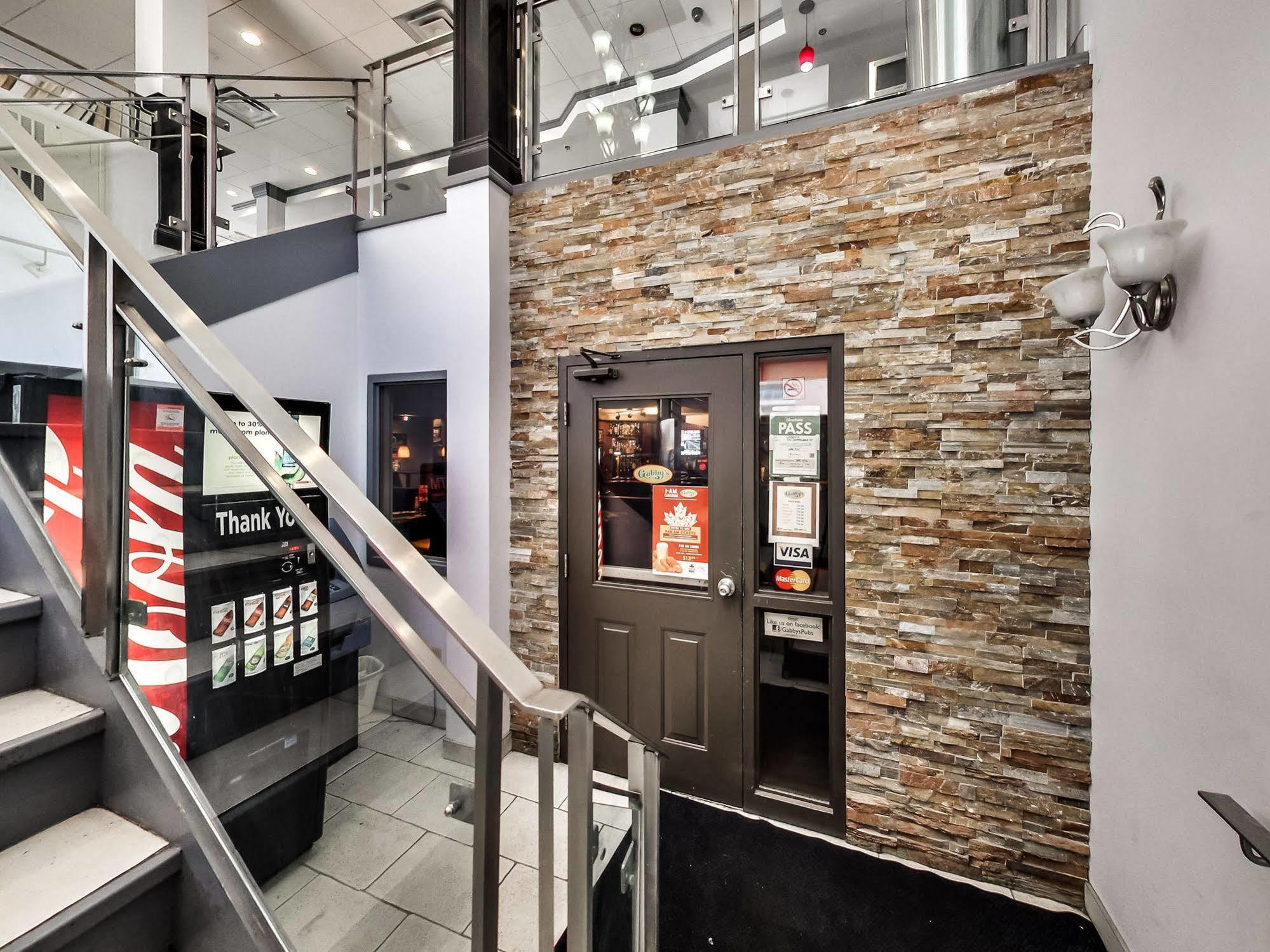 Isabella Hotel & Suites Toronto Ngoại thất bức ảnh